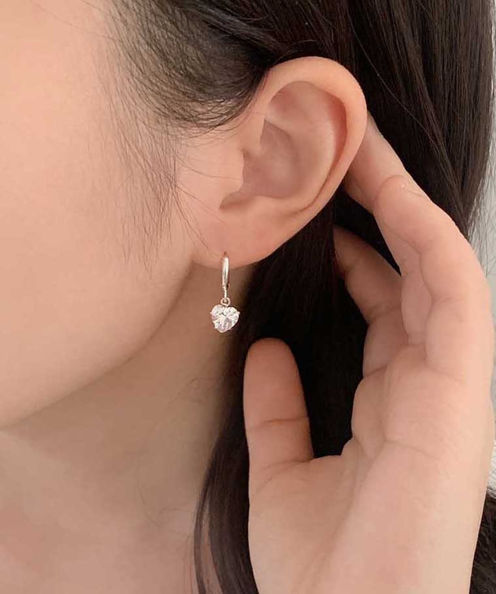 [silver925] 루시아 하트 큐빅 원터치 귀걸이 (2size)